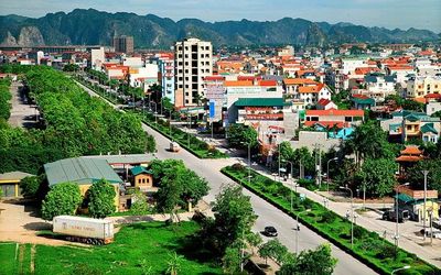 Chính phủ chỉ đạo sắp xếp tổ dân phố, cơ sở giáo dục, y tế, trạm y tế cấp xã