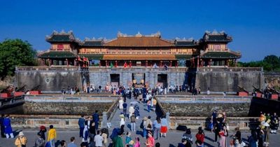 Đã đến lúc luật hóa nguyên tắc hoán đổi ngày nghỉ lễ?