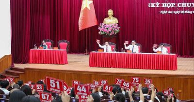 Nghệ An: HĐND tỉnh thông qua 8 nghị quyết tại kỳ họp chuyên đề đầu tiên của nhiệm kỳ