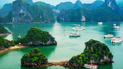 Du lịch Việt Nam tăng trưởng tích cực trong mùa hè
