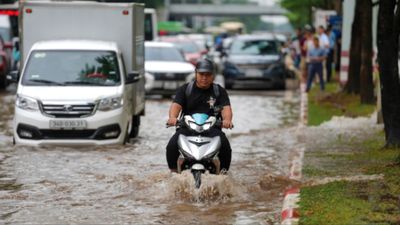 Mùa mưa này, Hà Nội có còn ngập?