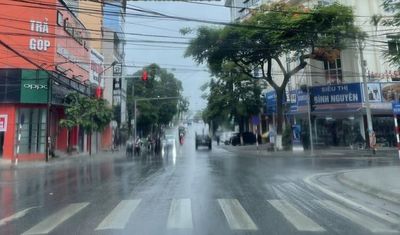 Cảnh báo dông, lốc, sét, mưa đá và mưa lớn cục bộ