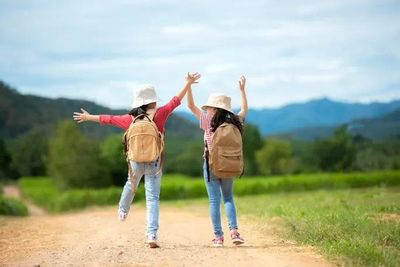 Cho con đi du lịch hè mấy ngày là hợp lý? Nhiều phụ huynh đang hiểu sai điều này