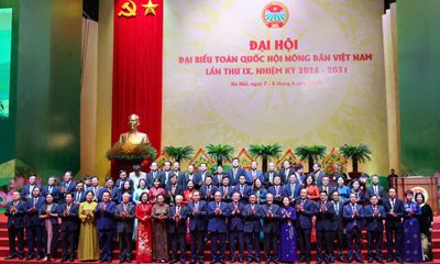 Toàn cảnh phiên khai mạc Đại hội IX Hội Nông dân Việt Nam