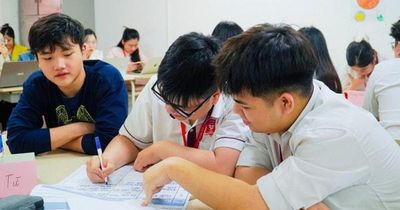 Hà Nội: Thầy cô tận tâm với học trò trước ngày thi tốt nghiệp THPT