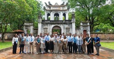 Lãnh đạo các thành phố ASEAN tham quan, khảo sát các di sản tiêu biểu của Hà Nội