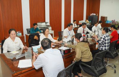 Thủ tướng đôn đốc tiến độ phục vụ sơ kết 1 năm vận hành mô hình chính quyền mới
