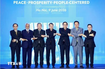 Định hình tương lai ASEAN: Hòa bình, thịnh vượng, lấy người dân làm trung tâm