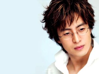 Bae Yong Joon xuất hiện ở Singapore
