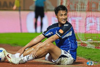 Trường hợp kỳ lạ của Mạc Hồng Quân ở V.League