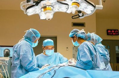 Nam thanh niên Campuchia vượt hàng trăm cây số sang Việt Nam cấp cứu