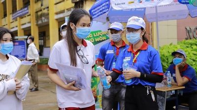 Tiếp sức mùa thi 2026: Đưa AI, podcast và 'trạm tiếp sức tinh thần' đồng hành cùng sĩ tử