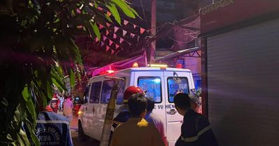 Đi học về, nam sinh bàng hoàng phát hiện cha tử vong trên tầng hai