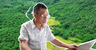 Người 'thắp lửa' đổi thay ở Xoóng Con