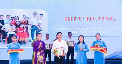 Nghệ An tôn vinh 50 gia đình tiêu biểu, lan tỏa giá trị yêu thương và trách nhiệm