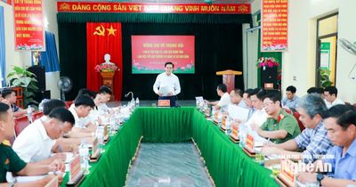 Chủ tịch UBND tỉnh Võ Trọng Hải đôn đốc tiến độ giải phóng mặt bằng cao tốc Vinh - Thanh Thủy tại xã Kim Bảng