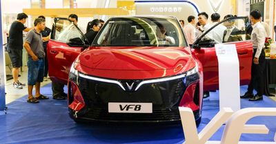 Nhóm xe điện nào được miễn 100% lệ phí trước bạ đến hết năm 2030?
