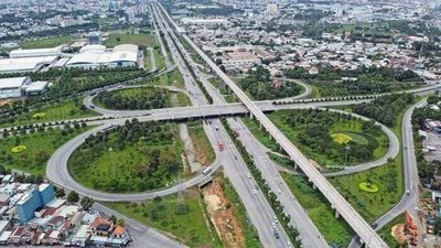 Bàn giao mặt bằng mở rộng cao tốc TPHCM-Trung Lương-Mỹ Thuận trong tháng 7