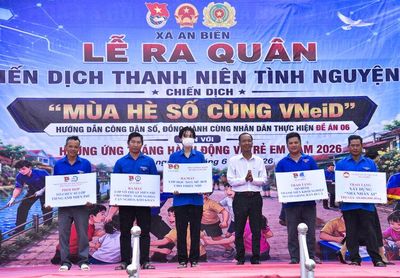 Ra quân Chiến dịch 'Thanh niên tình nguyện hè' năm 2026 và 'Mùa hè số cùng VNeID' tại xã An Biên