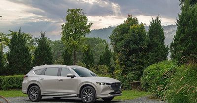 Mazda CX-8 2026: Giá xe lăn bánh và đánh giá chi tiết SUV 7 chỗ từ 899 triệu đồng