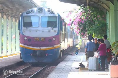 Ngành đường sắt giảm từ 10-20% giá vé nhiều chuyến tàu dịp hè