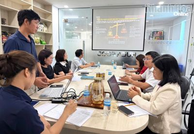 Lãnh đạo Sở Công Thương nắm bắt tình hình sản xuất, kinh doanh của doanh nghiệp