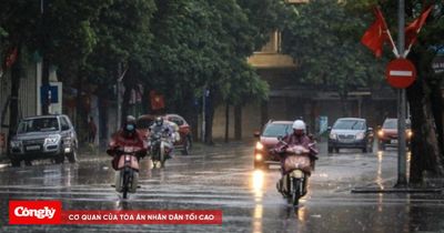 Không khí lạnh gây mưa lớn ở Bắc Bộ, có nơi giảm 10 độ, trời chuyển mát