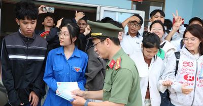 Công an An Giang lập đội xe tình nguyện đón học sinh dự thi tốt nghiệp