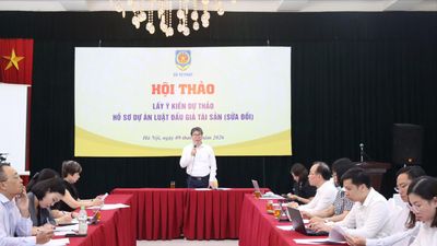 Mở rộng tiêu chuẩn được trở thành đấu giá viên