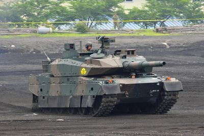 Top 10 xe tăng mạnh nhất thế giới năm 2026: Ai đang dẫn đầu cuộc đua?