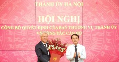 Đồng chí Phạm Quang Hưng giữ chức Phó Chánh Văn phòng Thành ủy Hà Nội