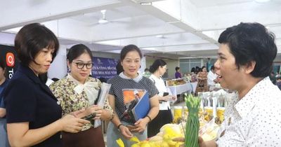Phường Bạch Mai tổ chức đối thoại, tháo gỡ vướng mắc cho người dân và doanh nghiệp