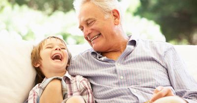Người già khôn ngoan thường dặn con cháu sớm 3 điều này: Điều thứ 3 khiến nhiều người suy ngẫm