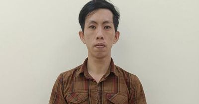 Mang súng đạn của bạn về nhà mình, một thanh niên bị khởi tố