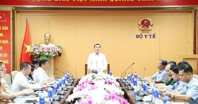 Tháo gỡ điểm nghẽn để phấn đấu mọi người dân được khám sức khỏe định kỳ hoặc khám sàng lọc miễn phí từ năm 2026