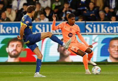 Dấu chấm hết cho Rashford ở Barcelona