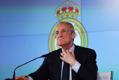 Cú bắt tay trị giá hàng trăm triệu euro của Real Madrid
