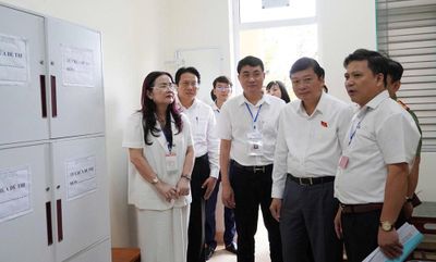Áp lực và kỳ vọng trước kỳ thi THPT đầu tiên sau sáp nhập