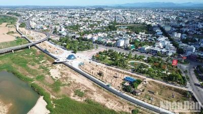 Quảng Ngãi: Đẩy nhanh tiến độ hoàn thành dự án tôn tạo cảnh quan bờ nam sông Trà Khúc vào cuối năm 2026