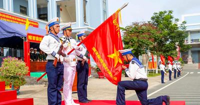 Nhiều đơn vị tổ chức lễ tuyên thệ chiến sĩ mới