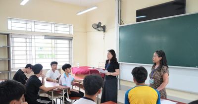 100% thí sinh, cán bộ thi Nghệ An cam kết không sử dụng thiết bị công nghệ cao