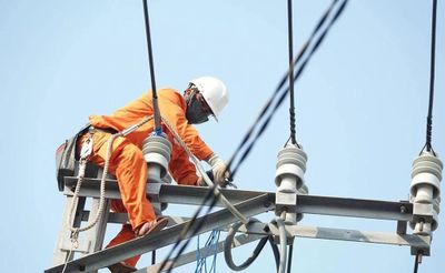 Tiêu thụ điện lập kỷ lục, mỗi năm miền Bắc cần thêm một 'thủy điện Hòa Bình'?