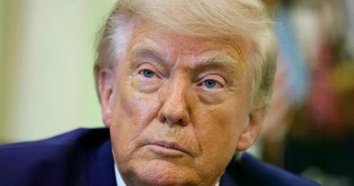 Tổng thống Mỹ Trump nói Iran 'phải trả giá'