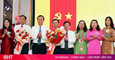 Ông Nguyễn Tùng Lĩnh được bầu giữ chức Chủ tịch Hội Liên hiệp VHNT Hà Tĩnh