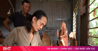 Người 'thổi hồn' vào từng khúc gỗ