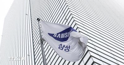 Samsung dẫn đầu thế giới về đầu tư vào sản xuất chất bán dẫn