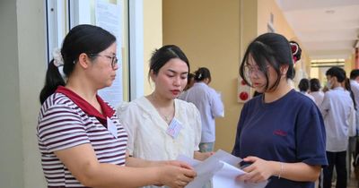 Thi Tốt nghiệp THPT 2026: Gần 15.000 thí sinh chưa đến làm thủ tục dự thi