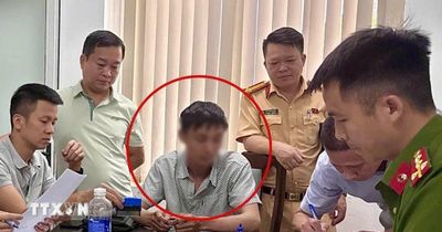 Phát hiện thí sinh sử dụng thiết bị công nghệ cao gian lận thi sát hạch lái xe