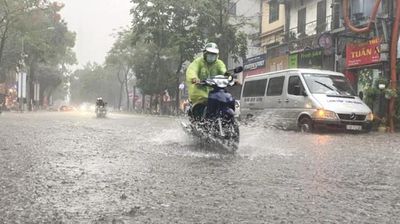 Dự báo thời tiết 10/6: Vừa mưa to sầm sập, miền Bắc lại sắp hứng thêm đợt mưa to 'trắng trời'