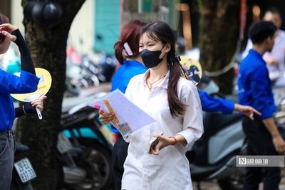 Thi tốt nghiệp THPT 2026: Bộ Y tế yêu cầu hỗ trợ kịp thời thí sinh ốm, tai nạn